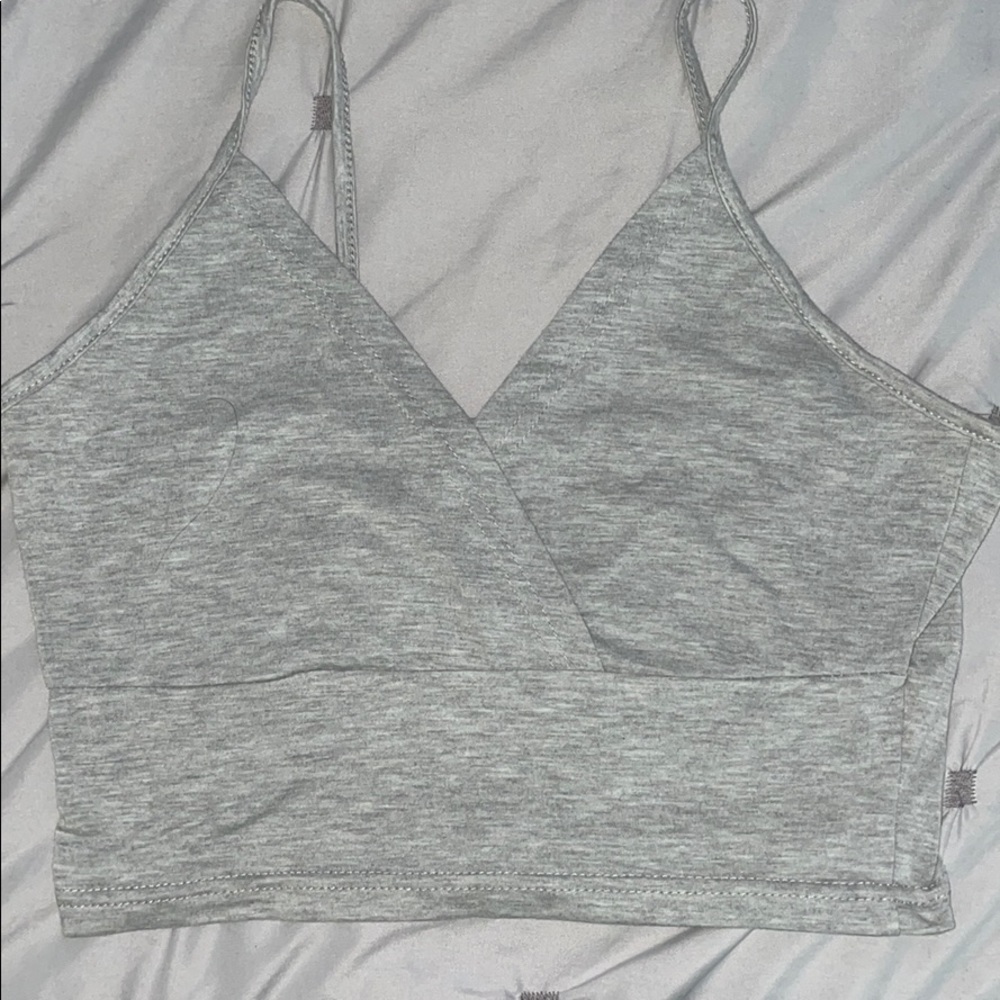 Crossover crop top